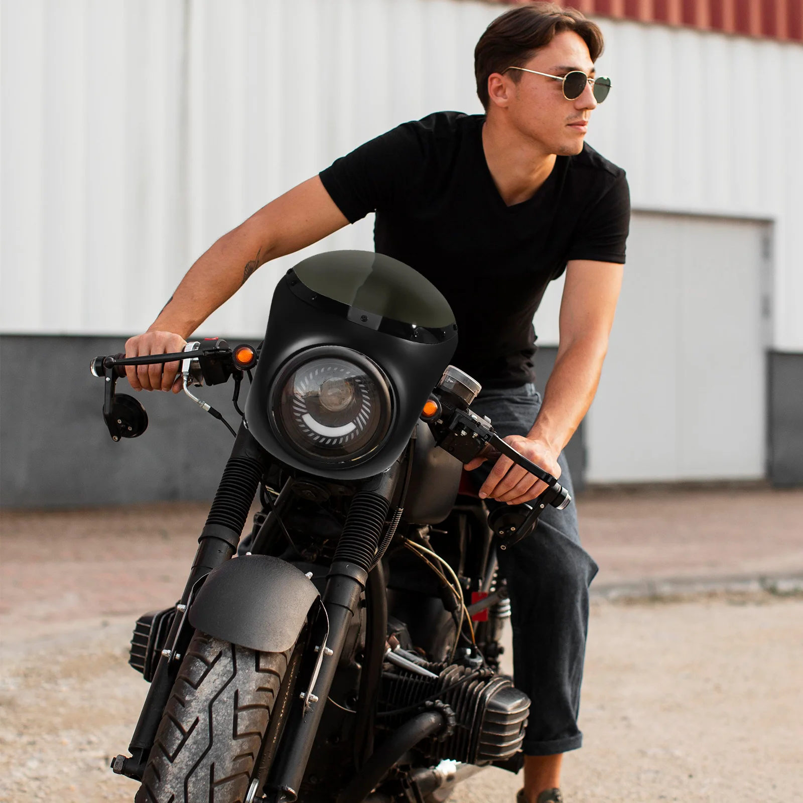 1pc Motorcycle Windshield 7 Inch Headlamp Fairing Universal Fit Stylish Abs Iron Wind Deflector For Racer Men Motorcycle
1pc Motorcycle Windshield 7 Inch Headlamp Fairing Universal Fit Stylish Abs Iron Wind Deflector For Racer Men Motorcycle