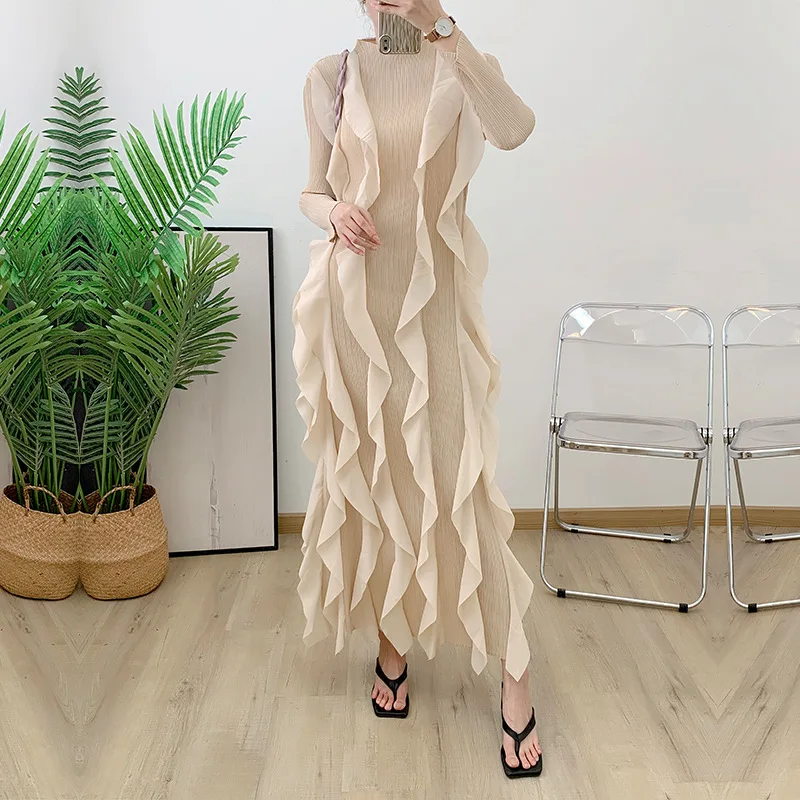 Pleated Long Piece Dress 2023 Autumn New Foreign Trade Long Women's Slimming Air Pressure Pleated Dress
Pleated Long Piece Dress 2023 Autumn New Foreign Trade Long Women's Slimming Air Pressure Pleated Dress