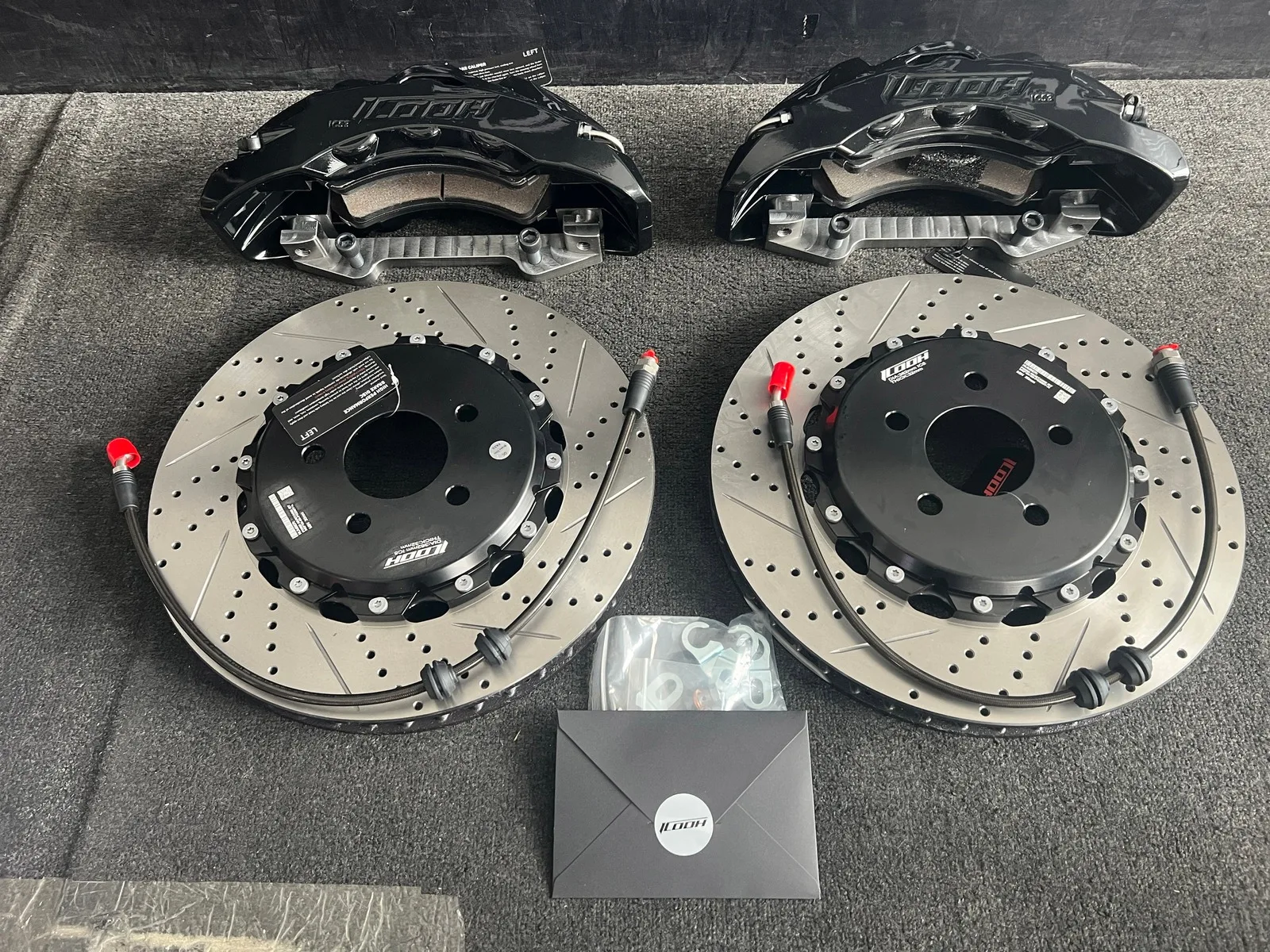 High Quality IC5 Steel Disc Front 355X32 6-piston brake caliper kit fits for BMW 4 Series Convertible (G23) 2020+
High Quality IC5 Steel Disc Front 355X32 6-piston brake caliper kit fits for BMW 4 Series Convertible (G23) 2020+