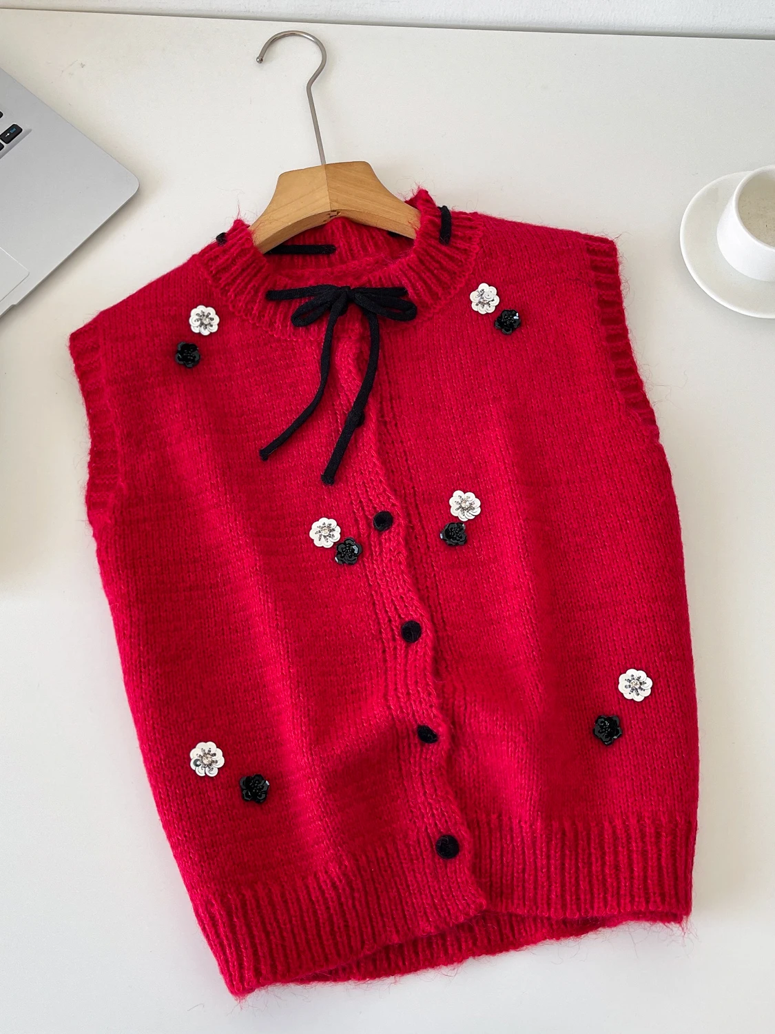 Тяжелый Embellied цветок с вышивкой и поясом, круглый жилет Ne Svel, женская осенняя верхняя одежда, на одной пуговице, накладка на плечо
Тяжелый Embellied цветок с вышивкой и поясом, круглый жилет Ne Svel, женская осенняя верхняя одежда, на одной пуговице, накладка на плечо