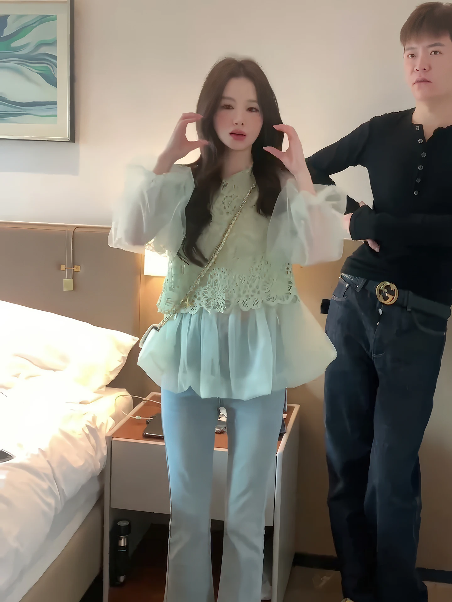 Sweet Lace Splice Lantern Sleeve Shirt Women's Spring Summer New Small Size Anti-Aging Versatile Top Princess Style Loose Fit
Sweet Lace Splice Lantern Sleeve Shirt Women's Spring Summer New Small Size Anti-Aging Versatile Top Princess Style Loose Fit