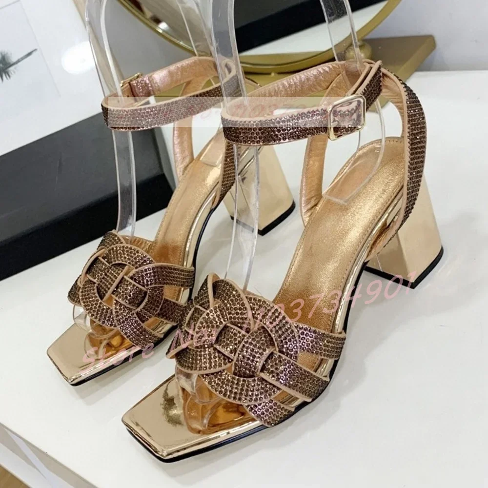 Crystals Ankle Strap Sandals Female Verzierte Square Toe Chunky High Heels Shoes Ladies Sexy Party Luxury Open Toe Sandals
Crystals Ankle Strap Sandals Female Verzierte Square Toe Chunky High Heels Shoes Ladies Sexy Party Luxury Open Toe Sandals