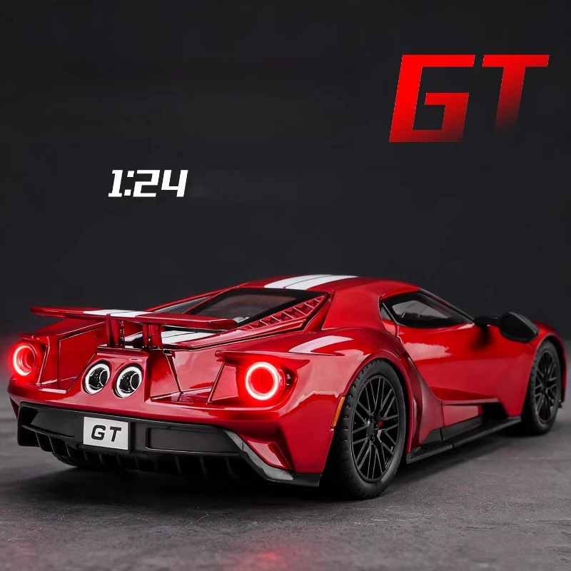 Модель суперкара GT 1:24, металлическая литая модель, игрушка с звуком и светом, подарок для мальчиков и детей
Модель суперкара GT 1:24, металлическая литая модель, игрушка с звуком и светом, подарок для мальчиков и детей