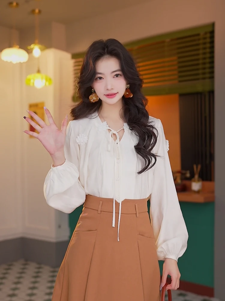 Ding Jiaxin White Tea Evening Loose Fit Decorative irt Women's Faionable Slimming Top with Tie Long Sve Stand Collar
Ding Jiaxin White Tea Evening Loose Fit Decorative irt Women's Faionable Slimming Top with Tie Long Sve Stand Collar