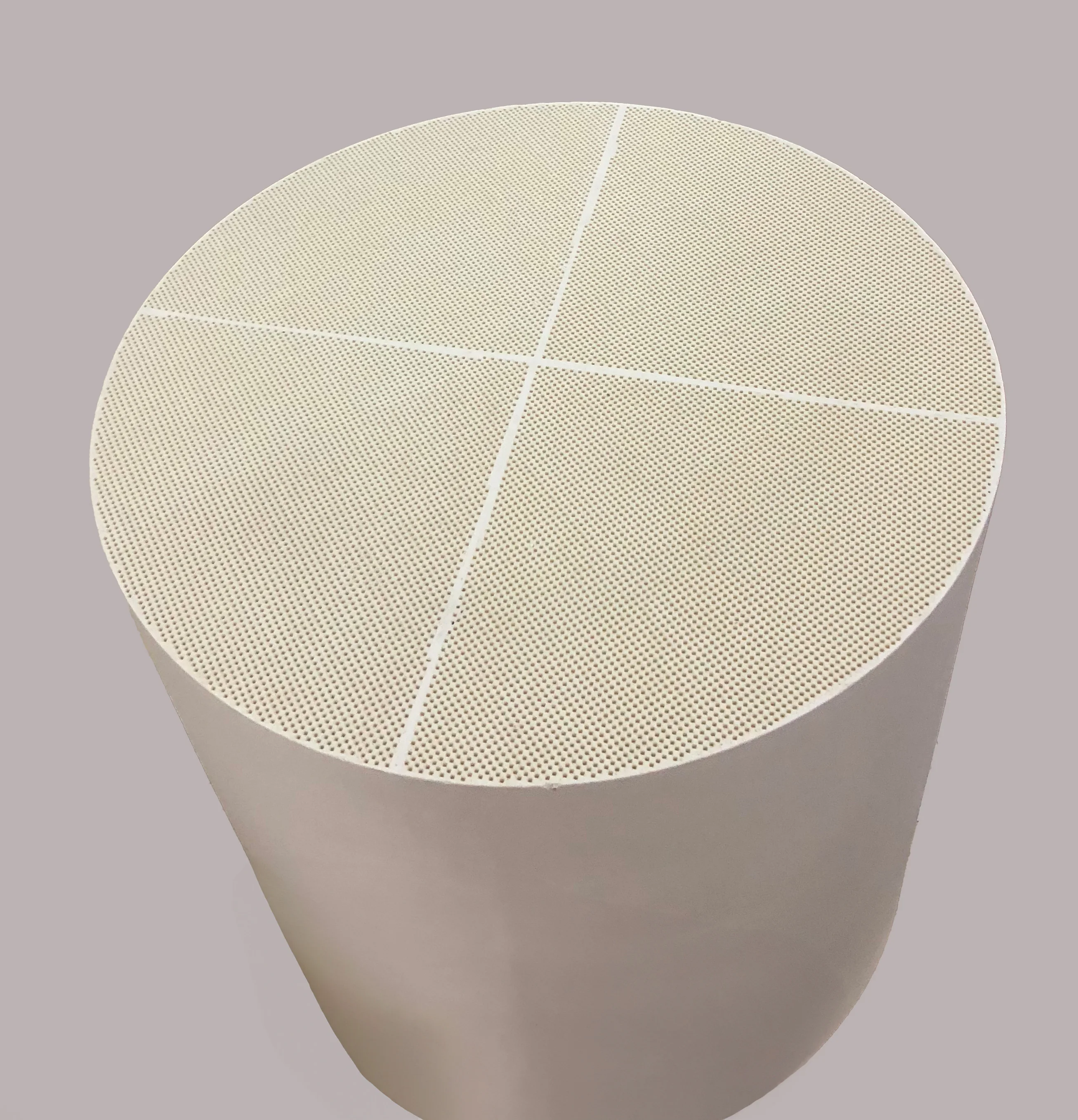 Engine Pars Cordietite Particulate Filter DPF
Engine Pars Cordietite Particulate Filter DPF