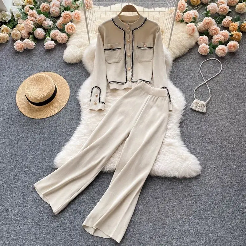 Luxury Two-piece Set Knit Cardigan Top Wide Leg Pant Sets Chic Knit Suits Single Breasted Coat Design High-end Office Lady Suits
Luxury Two-piece Set Knit Cardigan Top Wide Leg Pant Sets Chic Knit Suits Single Breasted Coat Design High-end Office Lady Suits