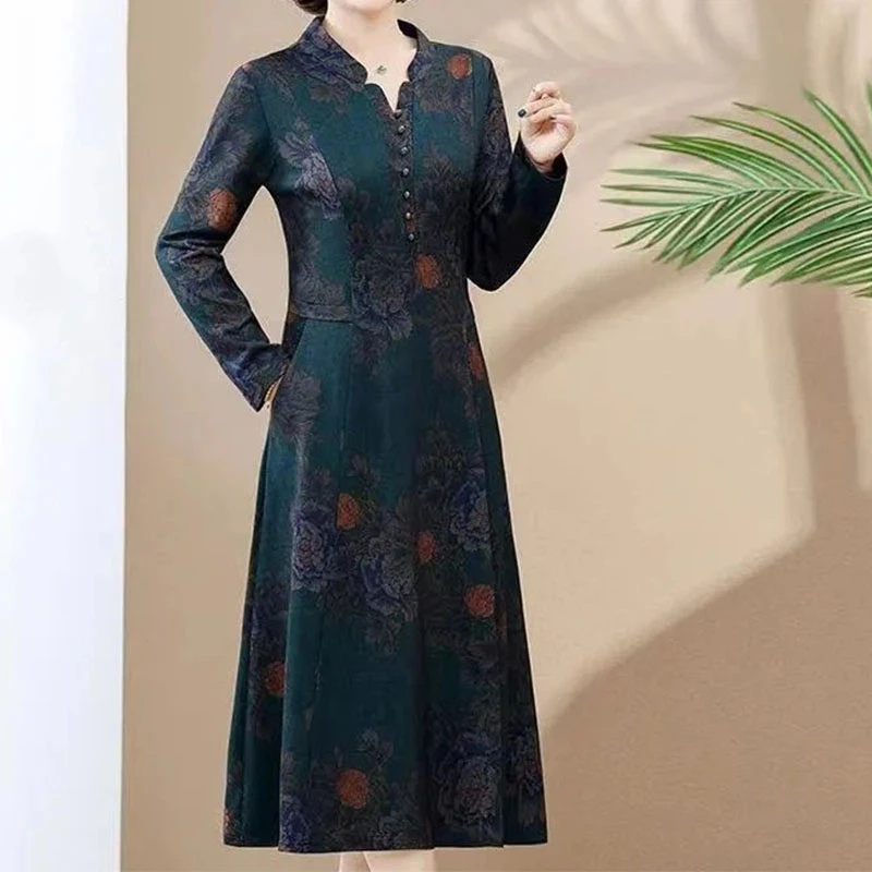 Dress New Style Middle-aged Elderly Long-sleeved Spring Autumn Skirt Slimming Women's Over-the-knee Dress
Dress New Style Middle-aged Elderly Long-sleeved Spring Autumn Skirt Slimming Women's Over-the-knee Dress