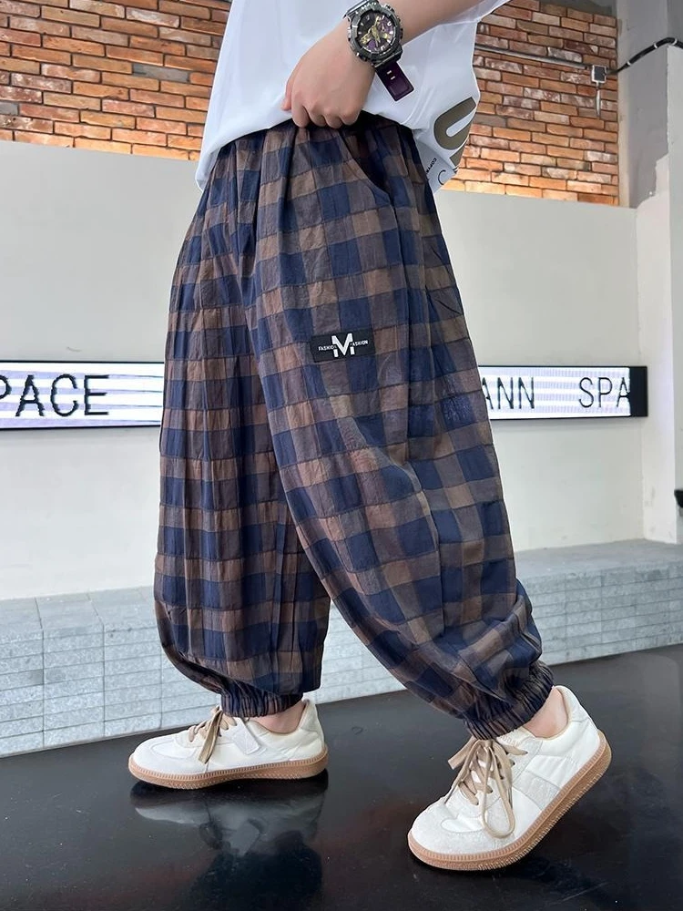 2026 New Boys Mosquito Pants Summer Thin Plaid Harem Pants Lightweight Breathable Loose Trousers Stylish Casual Kids Clothing
2026 New Boys Mosquito Pants Summer Thin Plaid Harem Pants Lightweight Breathable Loose Trousers Stylish Casual Kids Clothing