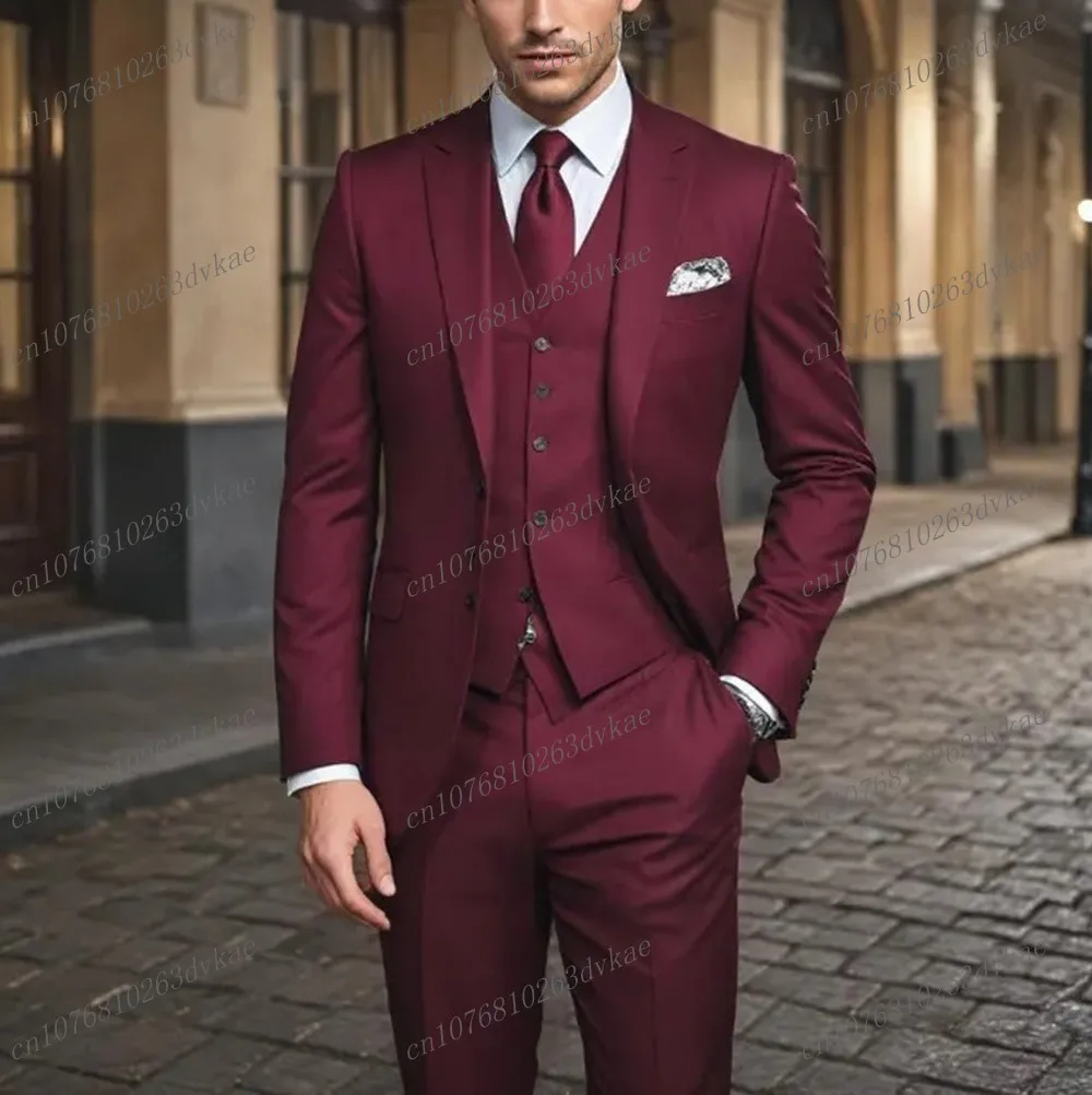New Burgundy Men Suit Groom Groomsman Wedding Party Prom Business Formal Occasion Male Tuxedos 3 Piece Set Jacket Vest Pants
New Burgundy Men Suit Groom Groomsman Wedding Party Prom Business Formal Occasion Male Tuxedos 3 Piece Set Jacket Vest Pants