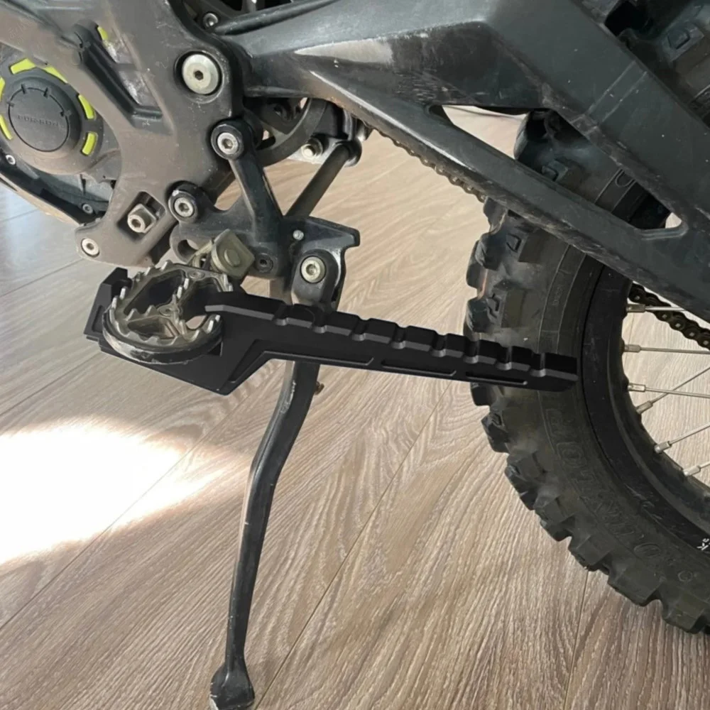 2025 For Surron light bee X/S X/L1E Motorcycle Accessories Passenger Foot Peg Extensions Extended Footpegs Dirt Bike Off-Road
2025 For Surron light bee X/S X/L1E Motorcycle Accessories Passenger Foot Peg Extensions Extended Footpegs Dirt Bike Off-Road