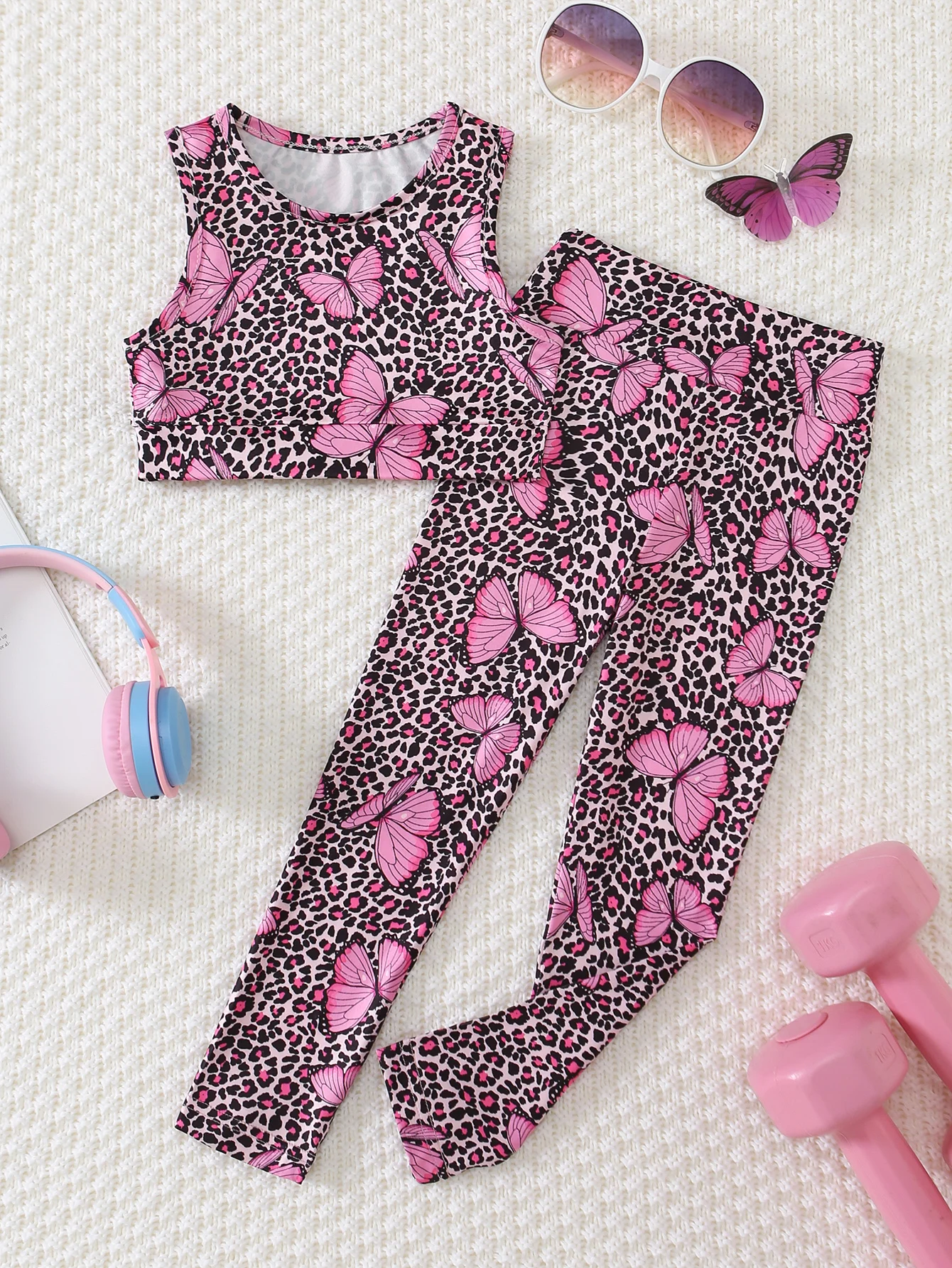 YZ007 Children's Slim Fit Vest Top And Pants Set Suitable for Girls Cycling And Running Two-Piece Sportswear Ensemble
YZ007 Children's Slim Fit Vest Top And Pants Set Suitable for Girls Cycling And Running Two-Piece Sportswear Ensemble