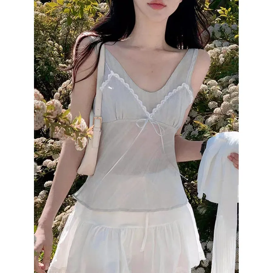 Chic Korean Style Lace Trim Belted Strap Vest Lightweight Breathable Fake Two-Piece Design Suitable for Various Occasions
Chic Korean Style Lace Trim Belted Strap Vest Lightweight Breathable Fake Two-Piece Design Suitable for Various Occasions