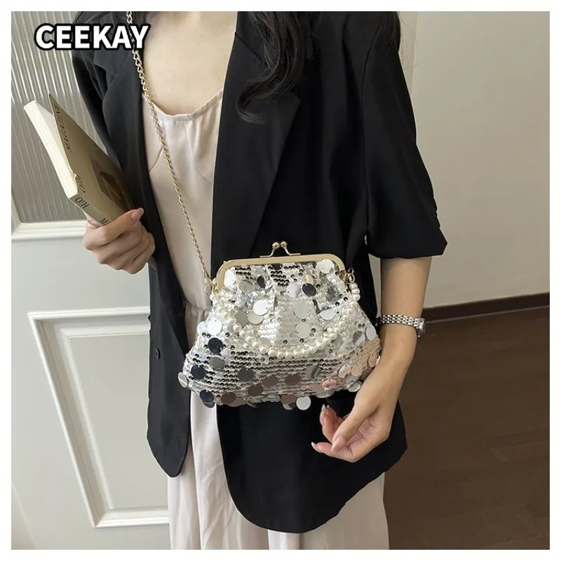 CEEKAY Shiny Sequins Handheld Mini Bag Gold Frame Snap Closure Lightweight Fabric Ladies Banquet Dating Portable Formal Casual
CEEKAY Shiny Sequins Handheld Mini Bag Gold Frame Snap Closure Lightweight Fabric Ladies Banquet Dating Portable Formal Casual
