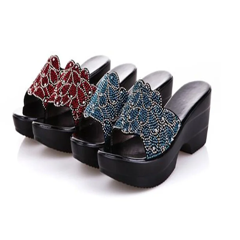 New women's summer diamond sandals, authentic leather shoes, sports shoes, large fashionable anti slip women's shoes
New women's summer diamond sandals, authentic leather shoes, sports shoes, large fashionable anti slip women's shoes