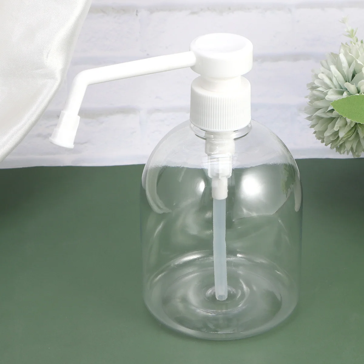 4Pcs Press Hand Bottles Refillable Transparent Plastic Containers Lightweight Travel Gel Dispensers for Home Office
4Pcs Press Hand Bottles Refillable Transparent Plastic Containers Lightweight Travel Gel Dispensers for Home Office