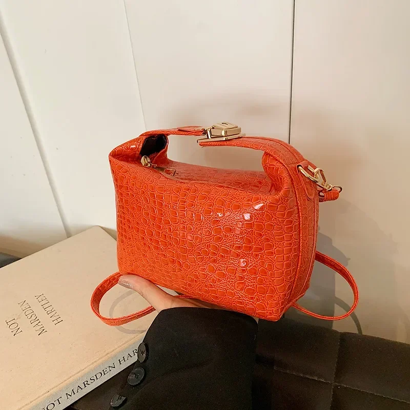 Fashion Female Shoulder Bag Alligator Pattern Small Square Bags for Women Pure Color Vintage Crossbody Bags PU Leather Handbags
Fashion Female Shoulder Bag Alligator Pattern Small Square Bags for Women Pure Color Vintage Crossbody Bags PU Leather Handbags