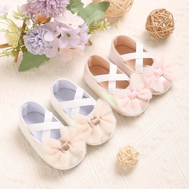 Sweet 0-18 Baby Girl Cute Bow Decoration Dance Shoes Soft soled Princess Shoes Sneakers
Sweet 0-18 Baby Girl Cute Bow Decoration Dance Shoes Soft soled Princess Shoes Sneakers