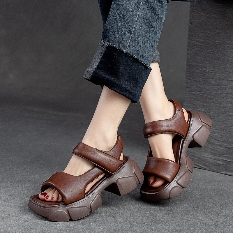 GKTINOO 2023 Fashion Brand Beach Sandals Women Thick Sole Summer Shoes Casual Women Sandals Soft Black Plus Size 40
GKTINOO 2023 Fashion Brand Beach Sandals Women Thick Sole Summer Shoes Casual Women Sandals Soft Black Plus Size 40
