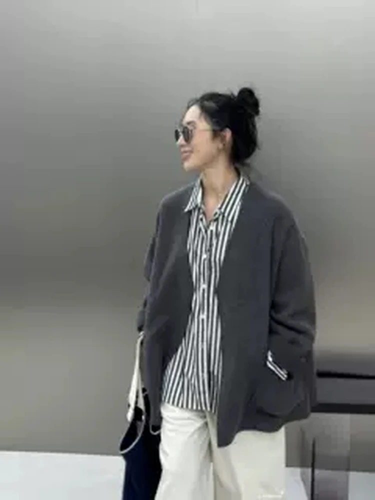 FT Home Woolen Luxury Cardigan Coat Loose Women's Sle V-Ne Long Sve Autumn Winter Outerwear Premium Quali Series
FT Home Woolen Luxury Cardigan Coat Loose Women's Sle V-Ne Long Sve Autumn Winter Outerwear Premium Quali Series