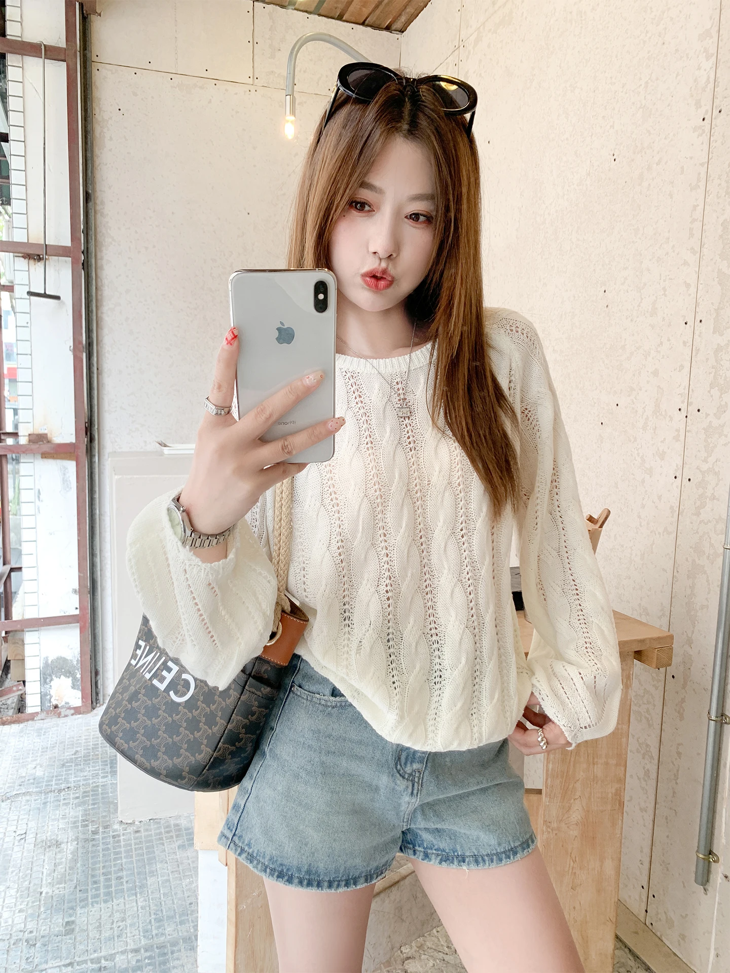 Zeng Xiao Salt Korean Style Long Sleeve Knitted Sweater Women's Loose Thin Style White Top Spring New Arrival Comfortable Sof...
Zeng Xiao Salt Korean Style Long Sleeve Knitted Sweater Women's Loose Thin Style White Top Spring New Arrival Comfortable Sof...