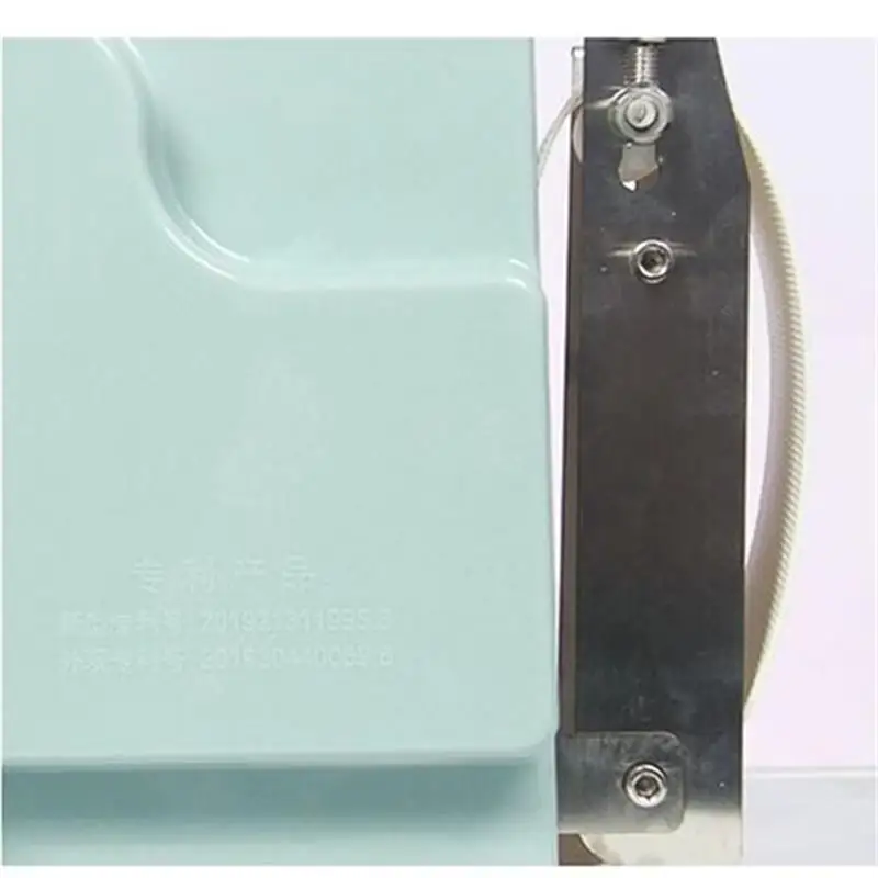 Automatic Dumpling Wrapper Machine Wonton Jiaozi Skin Rolling Chaos Leather Slicer Commercial 220V 110V Dumpling Maker Machine
Automatic Dumpling Wrapper Machine Wonton Jiaozi Skin Rolling Chaos Leather Slicer Commercial 220V 110V Dumpling Maker Machine