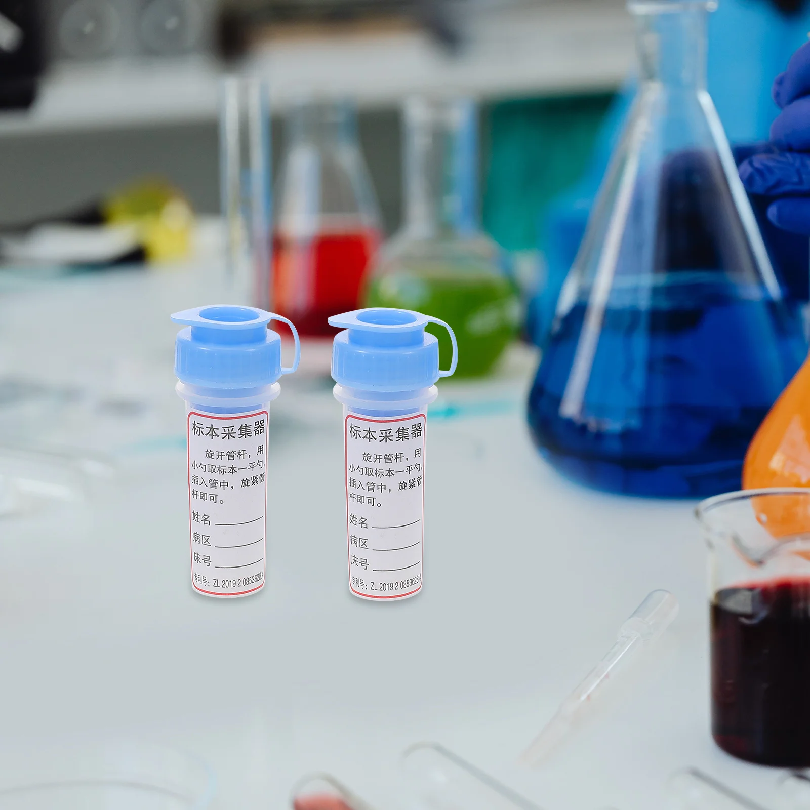 20Pcs Stool Sample Cups Leakproof Lids Sturdy PP Material with Spoon Accurate Scale Measurement Small Plastic Containers for Lab 
20Pcs Stool Sample Cups Leakproof Lids Sturdy PP Material with Spoon Accurate Scale Measurement Small Plastic Containers for Lab