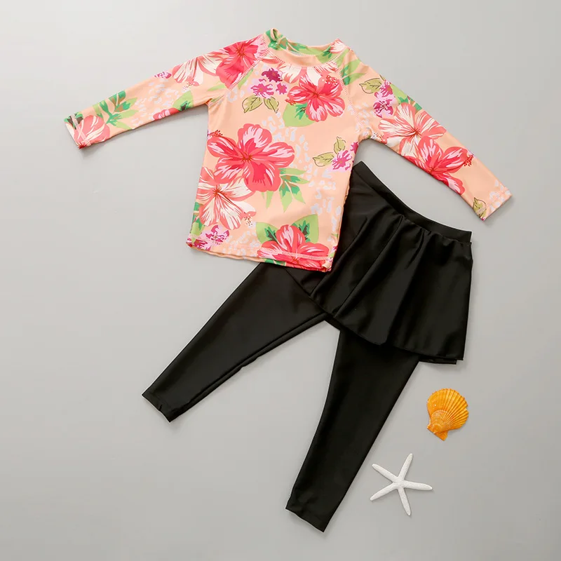Children's Long Sleeve Swimsuit Girls Two-Piece Skirt Style Long Shirt Long Pants Girls' Swimwear for Kids Sun Protection Swimwe
Children's Long Sleeve Swimsuit Girls Two-Piece Skirt Style Long Shirt Long Pants Girls' Swimwear for Kids Sun Protection Swimwe