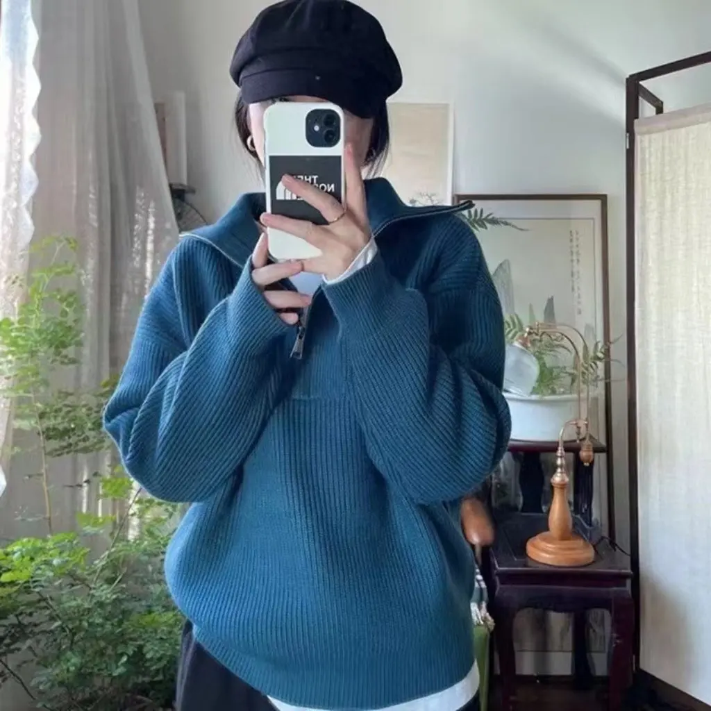 Women's Half Zip Knitted Sweater Lapel Solid Color Loose Fit Pullover Top for Autumn And Winter New
Women's Half Zip Knitted Sweater Lapel Solid Color Loose Fit Pullover Top for Autumn And Winter New