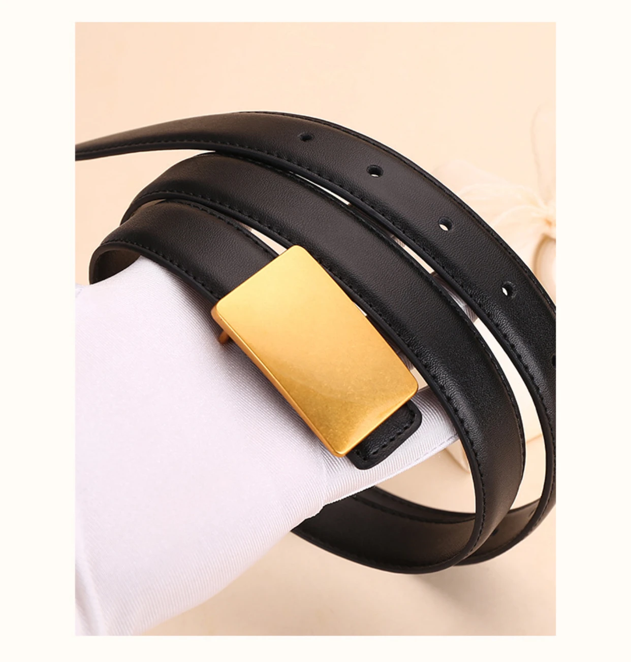 Luxury leather belt for women, high-end genuine leather, versatile belt, new style, simple decoration, fashionable, versatile
Luxury leather belt for women, high-end genuine leather, versatile belt, new style, simple decoration, fashionable, versatile