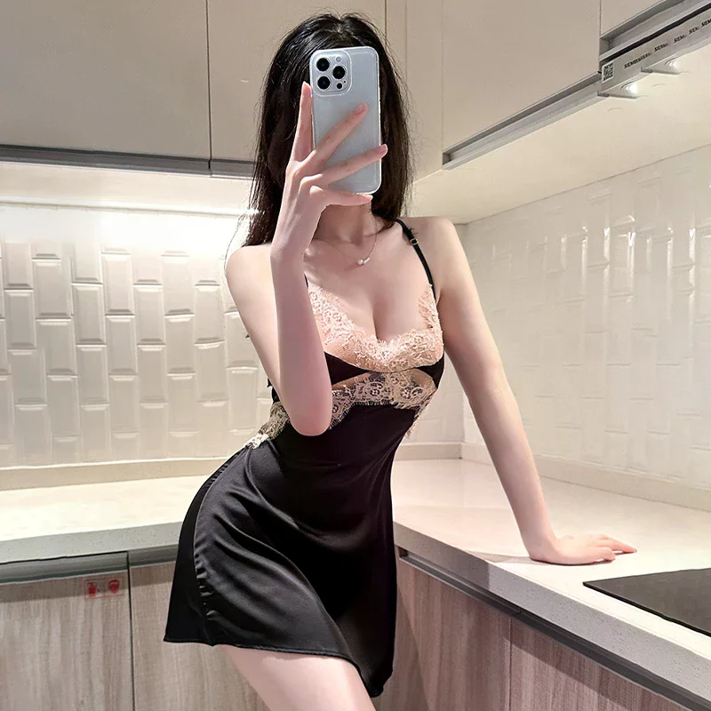 Fashionable And Sexy Lace Camisole Nightgown Romantic Sleepwear Romantic Dress
Fashionable And Sexy Lace Camisole Nightgown Romantic Sleepwear Romantic Dress