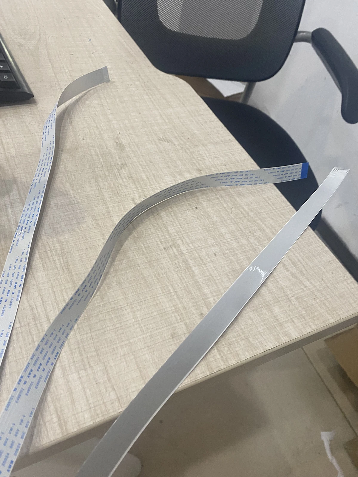 10X плоский кабель для Samsung M3370 M3375 M3870 M3875 M3876 M4070 M4075 CLX 3300 3302 3303 3304 3305 SCX 4833 4835 5637 5639 5737
10X плоский кабель для Samsung M3370 M3375 M3870 M3875 M3876 M4070 M4075 CLX 3300 3302 3303 3304 3305 SCX 4833 4835 5637 5639 5737