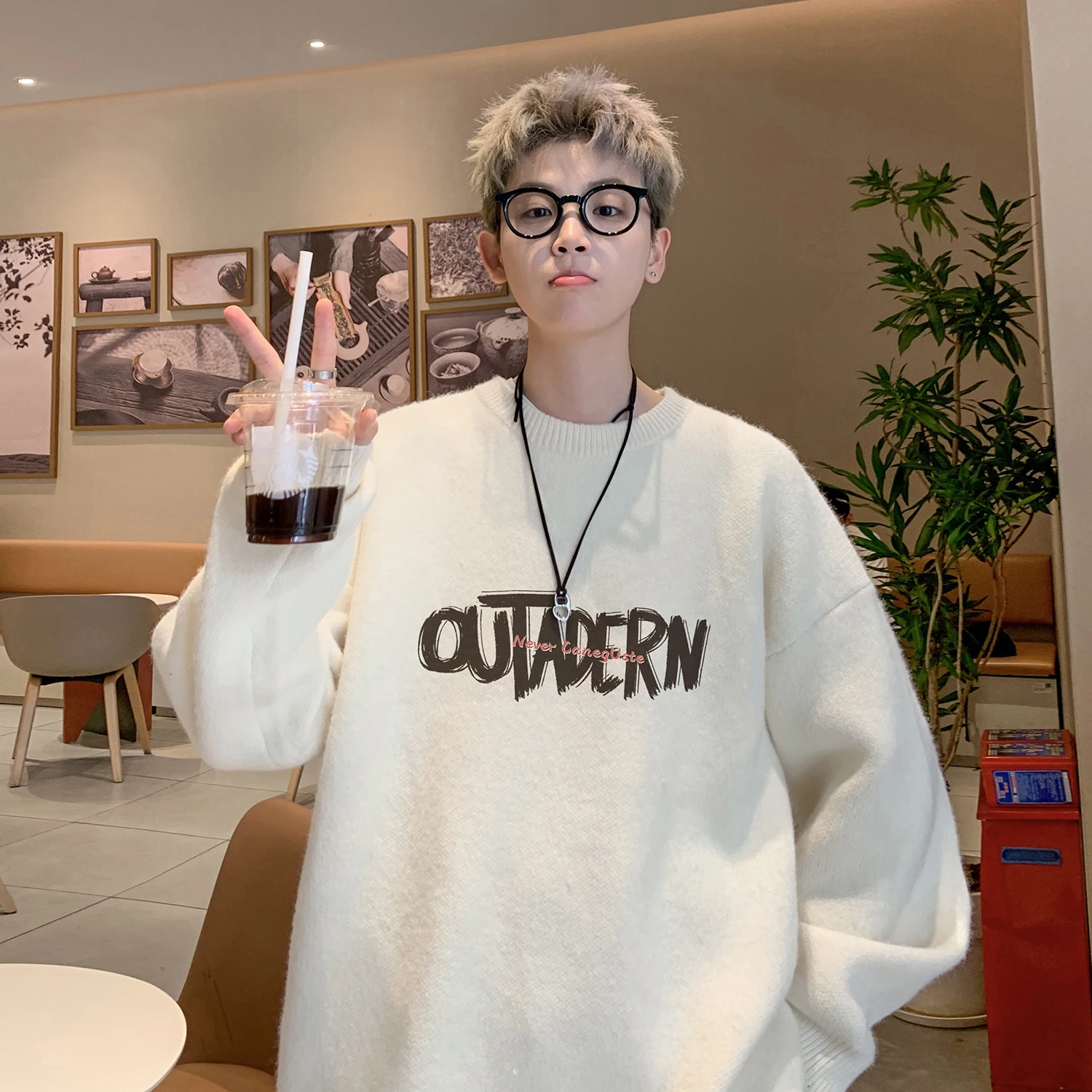 Мужской комфортный свободный вязаный свитер для весны и осени, базовый слой, шерстяная футболка с длинным рукавом, повседневная модель с круглым вырезом
Мужской комфортный свободный вязаный свитер для весны и осени, базовый слой, шерстяная футболка с длинным рукавом, повседневная модель с круглым вырезом