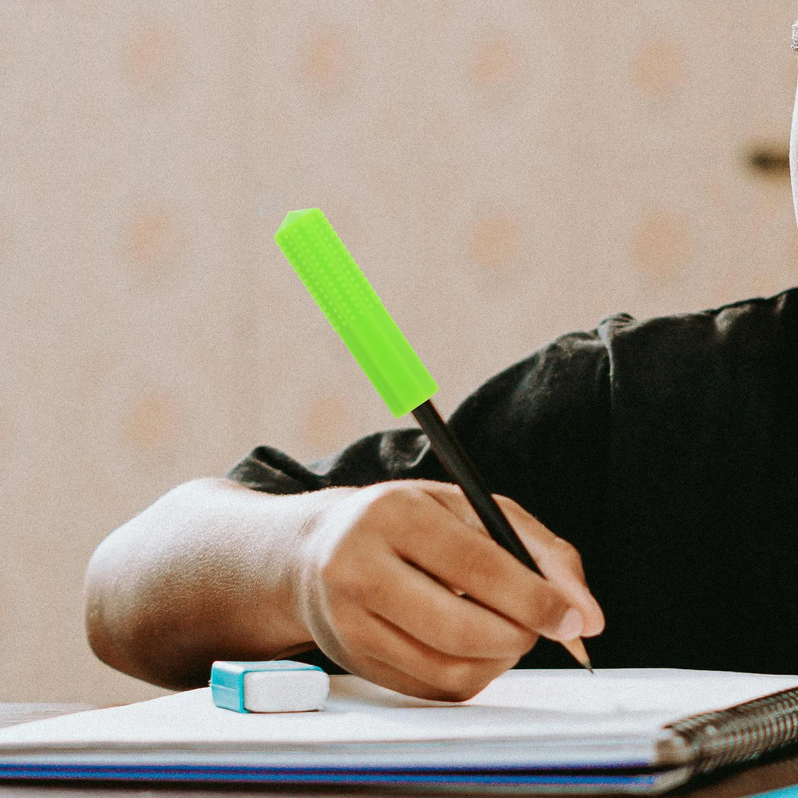 Chewable Soft Silicone Eraser Caps Sensory Chewy s Eraser Topper Green Oral Motor Stimulation Pencil Cap Cover For Boys
Chewable Soft Silicone Eraser Caps Sensory Chewy s Eraser Topper Green Oral Motor Stimulation Pencil Cap Cover For Boys