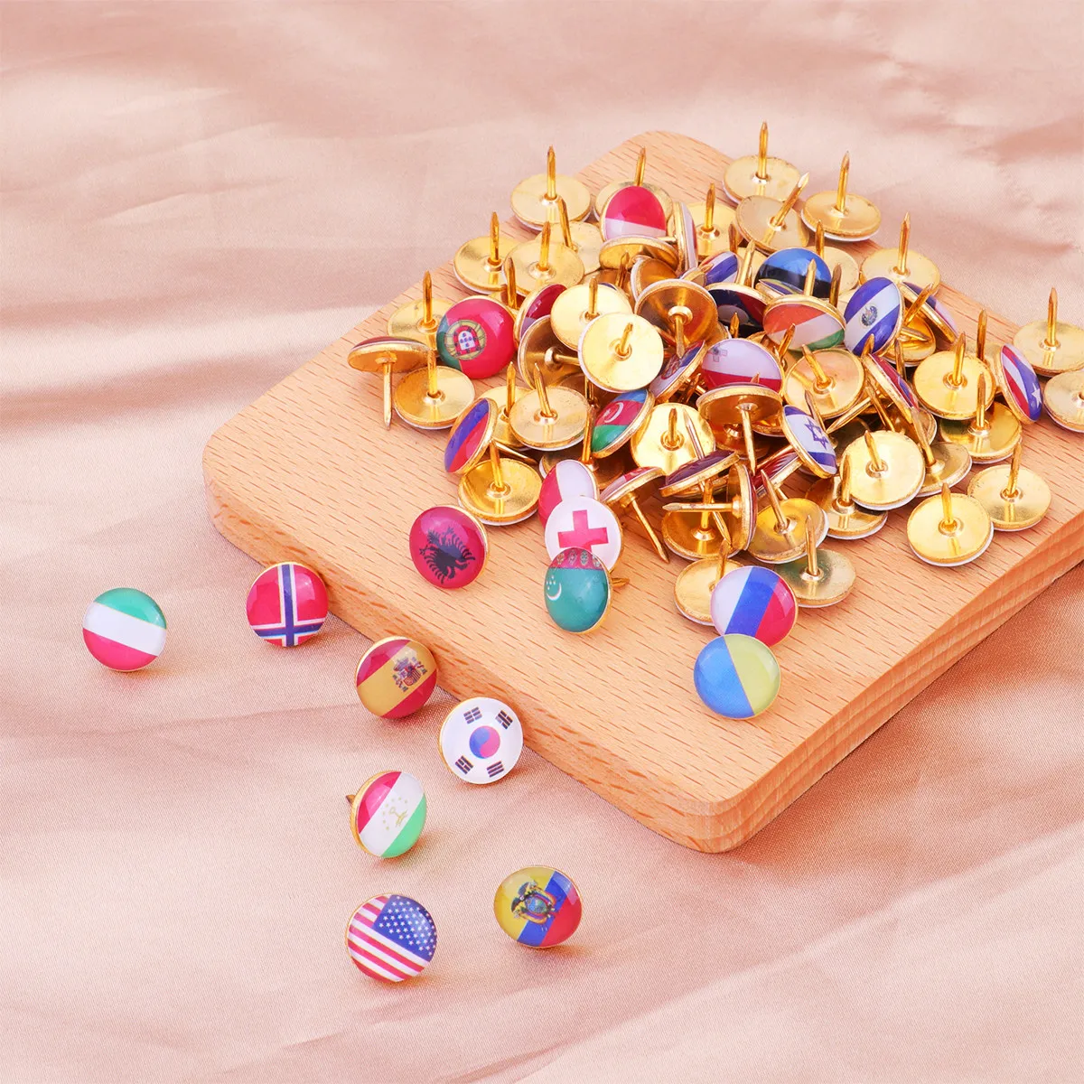 100Pcs Safe Steel National Flag Pushpins Round Head Decorative Drawing Pins for Office School Home Exhibition Corkboard Display
100Pcs Safe Steel National Flag Pushpins Round Head Decorative Drawing Pins for Office School Home Exhibition Corkboard Display