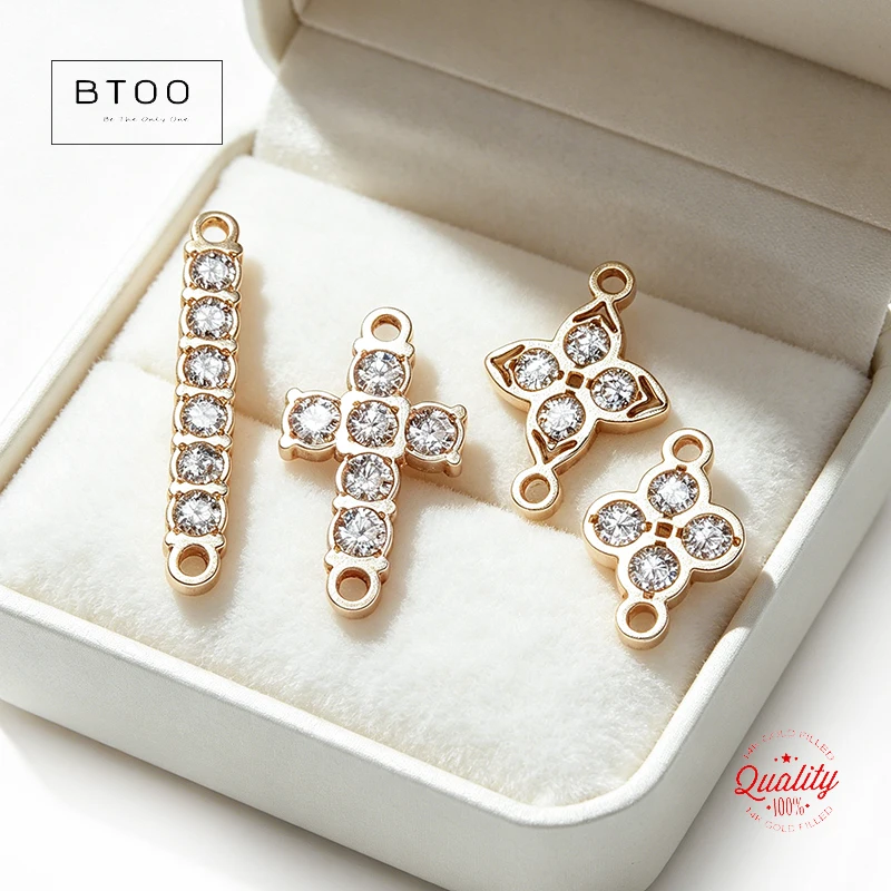 Four Leaf Clover . Cross Connector With CZ Minimalist Charm •Gold Filled (14KGF) Jewelry Findings Wholesale Bar Connector
Four Leaf Clover . Cross Connector With CZ Minimalist Charm •Gold Filled (14KGF) Jewelry Findings Wholesale Bar Connector