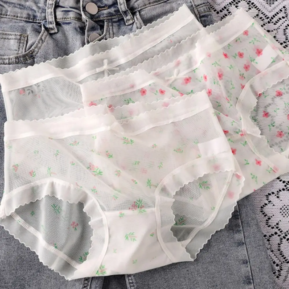 5PCS Breathable Ultra-thin Mesh Flower Panties Mid Waist Seamless Transparent Floral Briefs Underpants Underwear for Women Girls
5PCS Breathable Ultra-thin Mesh Flower Panties Mid Waist Seamless Transparent Floral Briefs Underpants Underwear for Women Girls