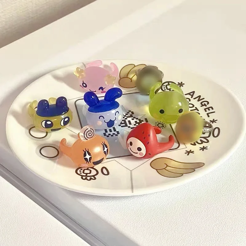 Bandai Big Shaped Transparent Finger Ring Gashapon Cute Cartoon Decorative Jewelry Adult Collection
Bandai Big Shaped Transparent Finger Ring Gashapon Cute Cartoon Decorative Jewelry Adult Collection
