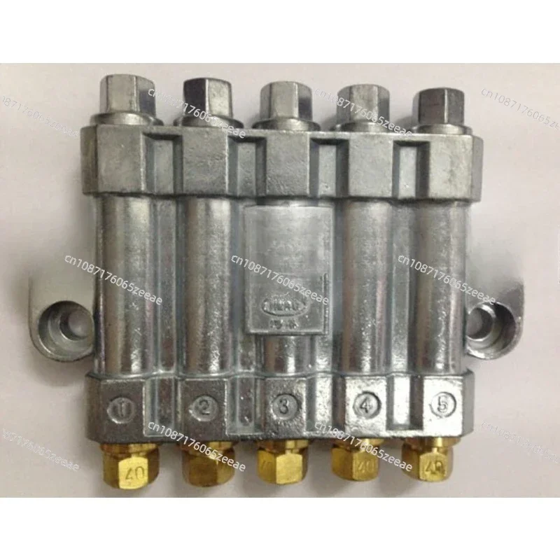 RH-3200-3300-3400-3500 Oil Separator Original Valley HERG Oil Discharge Volumetric Distributor 2-way
RH-3200-3300-3400-3500 Oil Separator Original Valley HERG Oil Discharge Volumetric Distributor 2-way