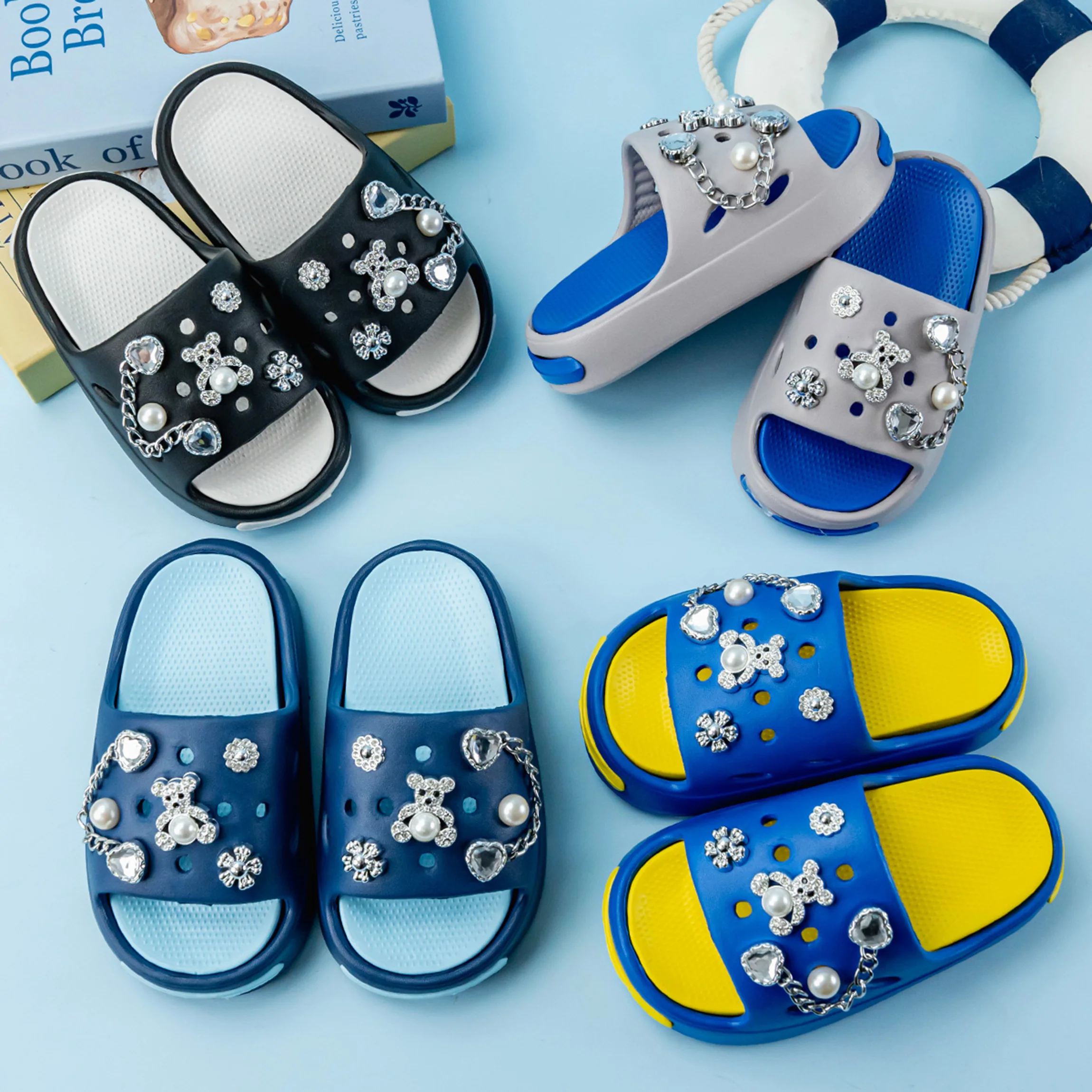 New Popular Cartoon Silver Bear Versatile Eva Slippers for Boys and Girls, Fashionable Dual-Color Soft-Soled Non-Slip Sandals 831
New Popular Cartoon Silver Bear Versatile Eva Slippers for Boys and Girls, Fashionable Dual-Color Soft-Soled Non-Slip Sandals 831