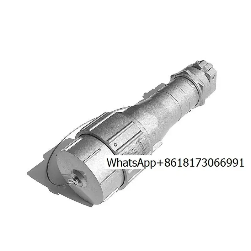 Морская береговая электрическая розетка Nanjing Zhaoyou Electric 63А/125А/250А, сертифицированная классификационным обществом CCS.
Морская береговая электрическая розетка Nanjing Zhaoyou Electric 63А/125А/250А, сертифицированная классификационным обществом CCS.