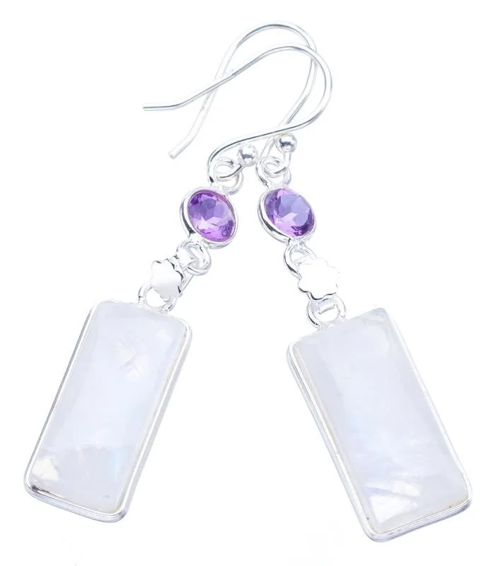 Серьги из серебра 1,75 пробы с лунным камнем и драгоценными камнями StarGems F5947 ручной работы
Серьги из серебра 1,75 пробы с лунным камнем и драгоценными камнями StarGems F5947 ручной работы