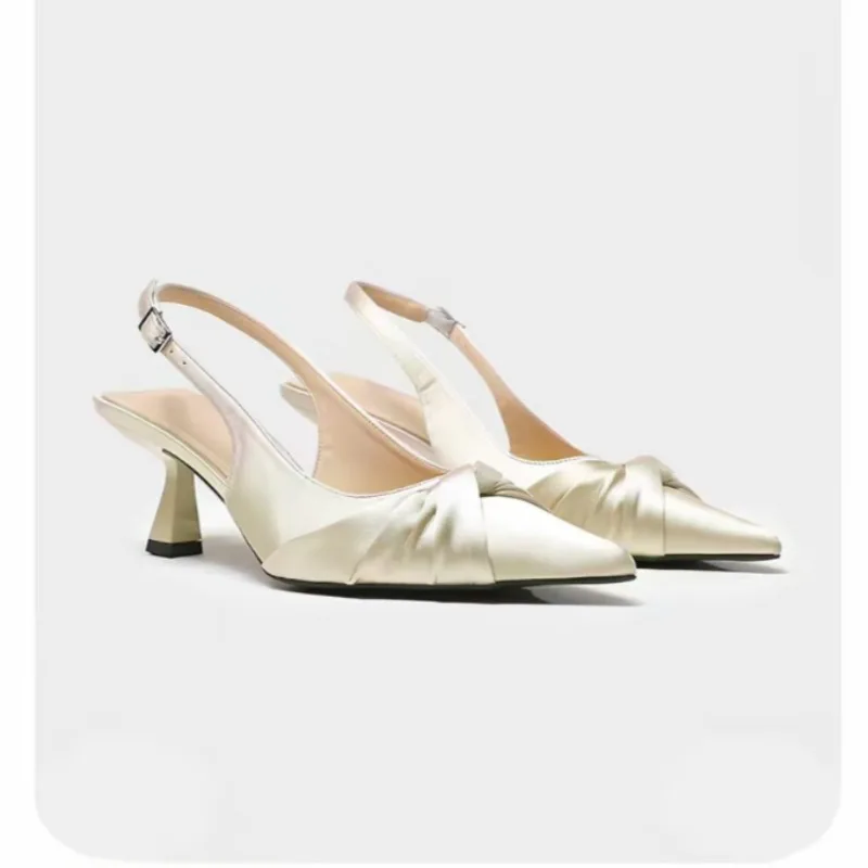 Luxury Designer Women Shoes Exquisite Pointed Tip High Heels for Woman Elegant French Casual Shoe Zapatos Mujer 2026 Versatile
Luxury Designer Women Shoes Exquisite Pointed Tip High Heels for Woman Elegant French Casual Shoe Zapatos Mujer 2026 Versatile