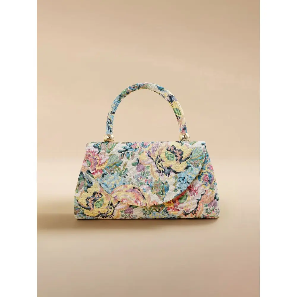 Womens New Spring Summer Embroidered Floral Print Handbag, Vintage Style, Chinese Floral Pattern, Suitable For Cheongsam, Ideal
Womens New Spring Summer Embroidered Floral Print Handbag, Vintage Style, Chinese Floral Pattern, Suitable For Cheongsam, Ideal