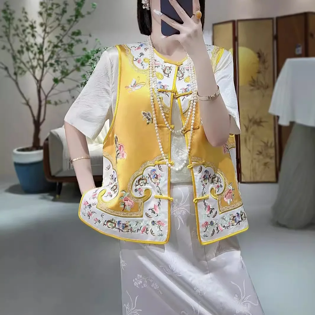 Chinese Style Vest Women's Spring And Summer Embroidery Love of Butterfly Loose Sleeveless Lady Top S-XXL
Chinese Style Vest Women's Spring And Summer Embroidery Love of Butterfly Loose Sleeveless Lady Top S-XXL