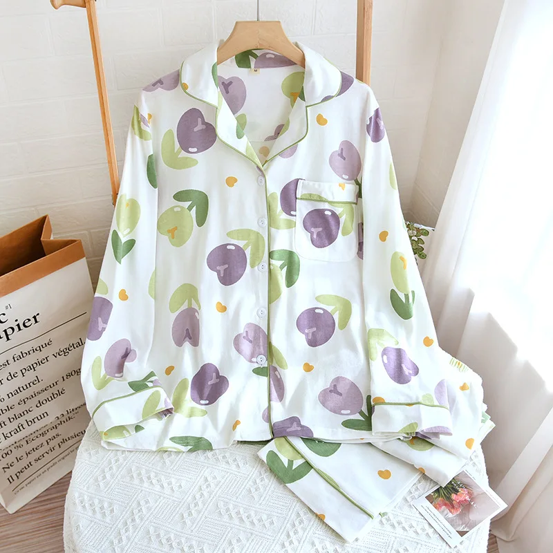 2025 Spring and Autumn New Women's Pajama Set Cotton Knitted Polo Collar Flower Long Sleeve Pants Two Piece Ladies Home Suit
2025 Spring and Autumn New Women's Pajama Set Cotton Knitted Polo Collar Flower Long Sleeve Pants Two Piece Ladies Home Suit