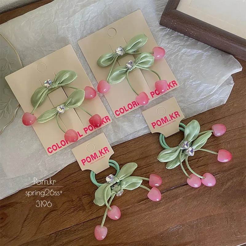 2pcs/set Korean Sweet Cherry Fabric Hair Clips Elastic Hair Ties for Kids Baby Side Bangs Stray Clip Cute Hair Accessories
2pcs/set Korean Sweet Cherry Fabric Hair Clips Elastic Hair Ties for Kids Baby Side Bangs Stray Clip Cute Hair Accessories