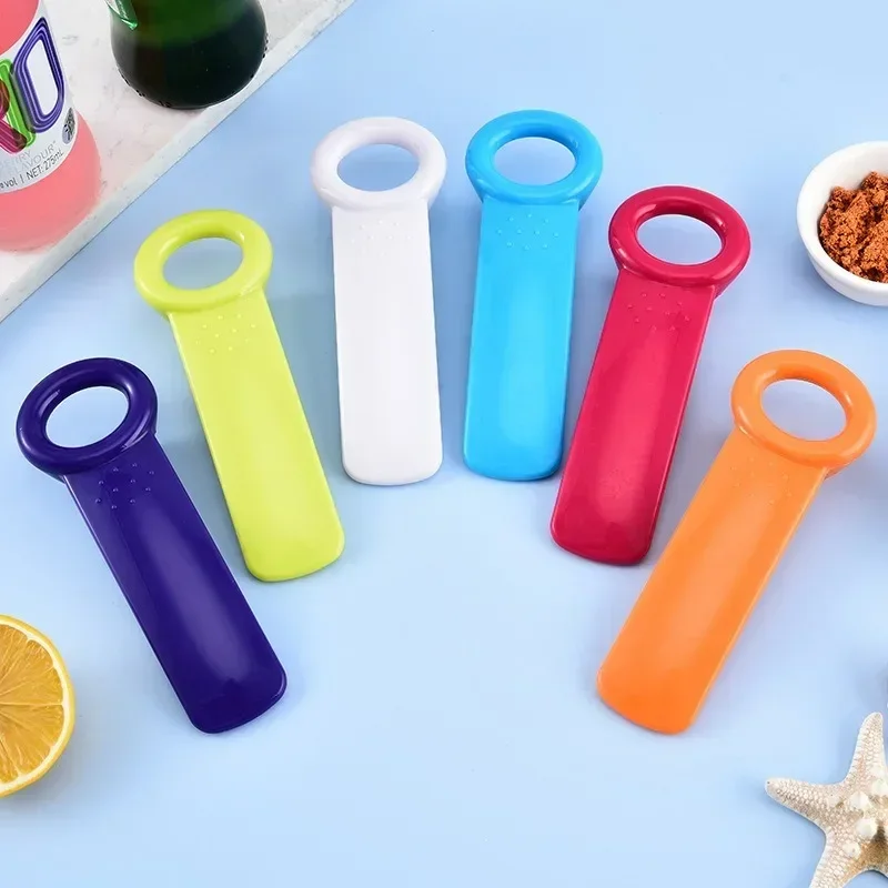 Portable Bottle Opener Universal Canned Can Opener Non-slip Labor Saving Twist Bottle Cap Beer Open Cap Kitchen Gadgets Nurse
Portable Bottle Opener Universal Canned Can Opener Non-slip Labor Saving Twist Bottle Cap Beer Open Cap Kitchen Gadgets Nurse