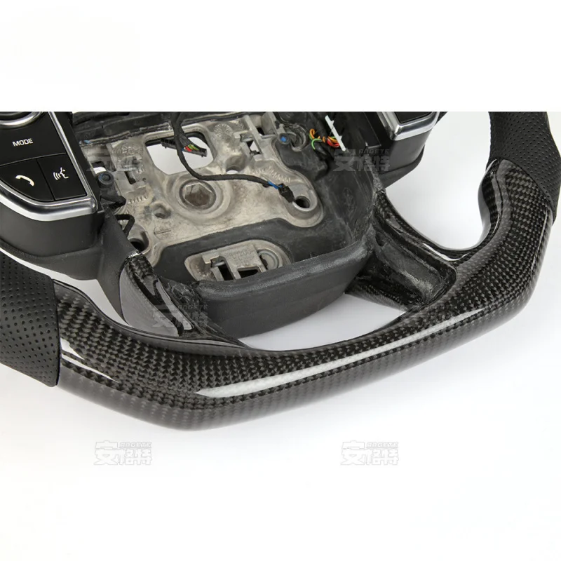For Land Rover Range Rover Sport/Velar (2014-2022) Carbon Fiber Steering Wheel (Modified Part)
For Land Rover Range Rover Sport/Velar (2014-2022) Carbon Fiber Steering Wheel (Modified Part)