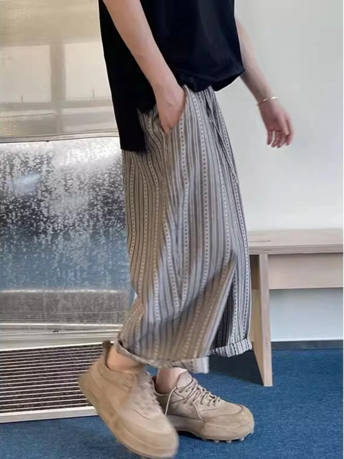 Loose Casual Pants Men's Vintage Vertical Stripes Texture Baggy Lazy Eighteen Pants Dra Long Trousers Breathable Comfortable
Loose Casual Pants Men's Vintage Vertical Stripes Texture Baggy Lazy Eighteen Pants Dra Long Trousers Breathable Comfortable