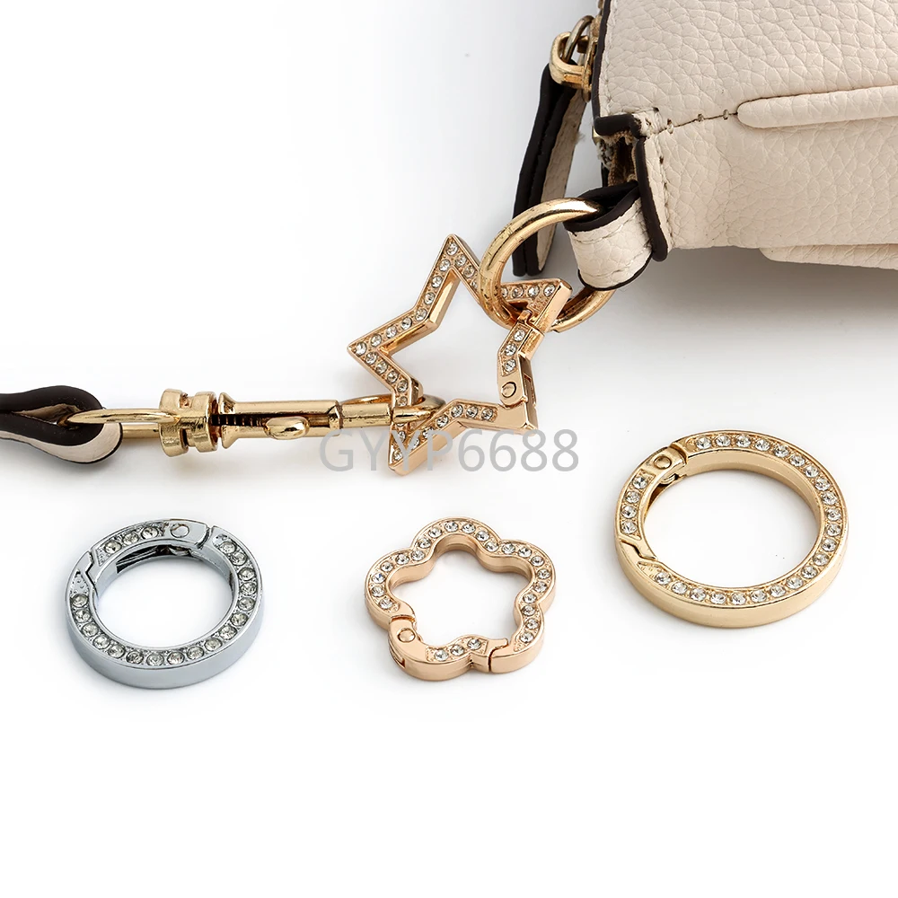 10-50-100 шт. 19 мм 25 мм блестящие хрустальные пружинные пряжки со стразами, брелок с крючком, зажим для украшения сумки, кошелек, автомобильный брелок, оптовая продажа
10-50-100 шт. 19 мм 25 мм блестящие хрустальные пружинные пряжки со стразами, брелок с крючком, зажим для украшения сумки, кошелек, автомобильный брелок, оптовая продажа